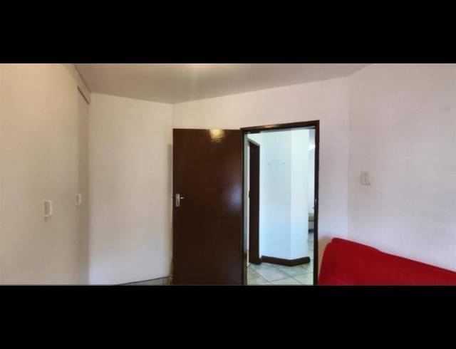 2 BEDROOM APARTMENT FOR SALE IN FLORENTIA